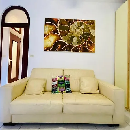 Appartamento Cozy 3 Minute Walk To Sea And Center Rapallo