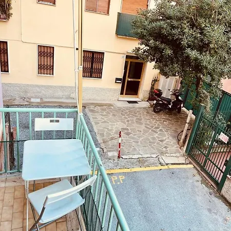 Appartamento Cozy 3 Minute Walk To Sea And Center